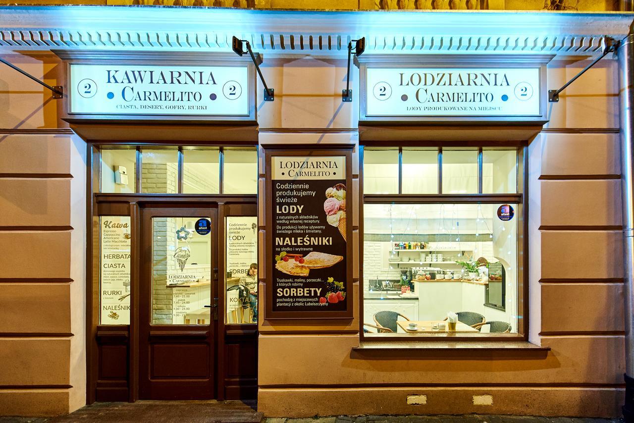 Carmelito Apartment Lublin Bagian luar foto