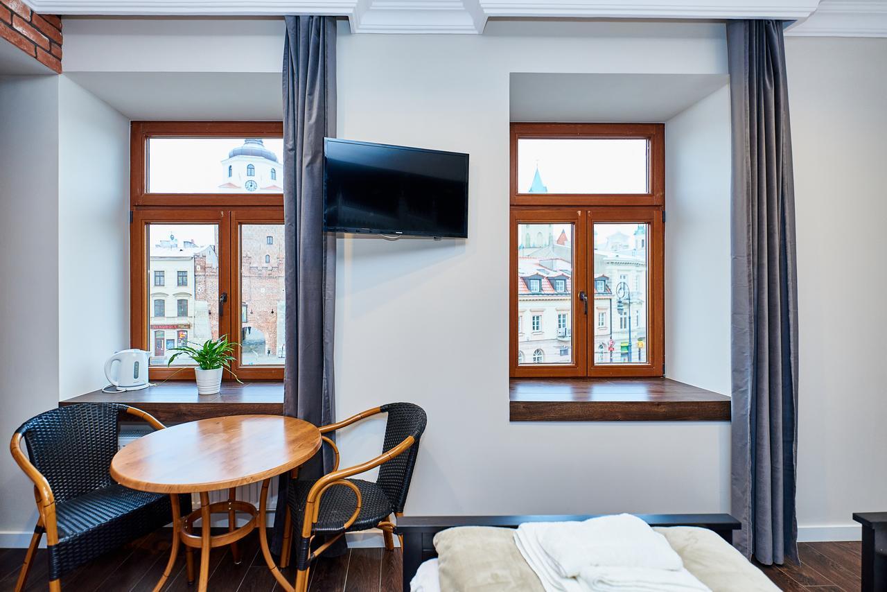 Carmelito Apartment Lublin Bagian luar foto
